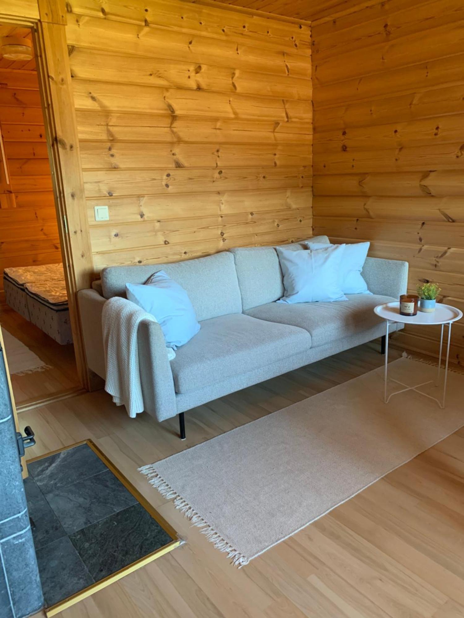 Yllaestoelli 2 D, Aekaeslompolo Apartment Колари Екстериор снимка